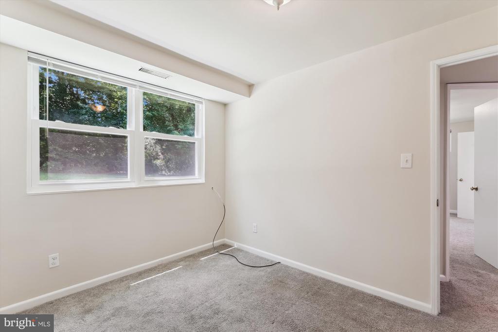 6916 SOUTHRIDGE DRIVE