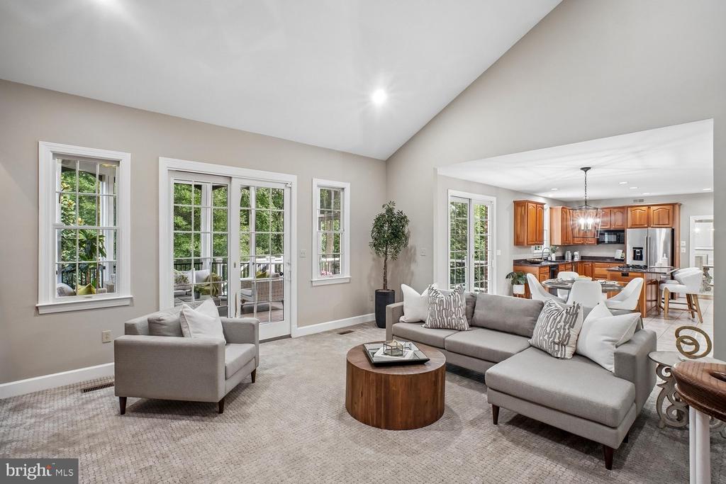 2755 OAKTON PLANTATION LANE