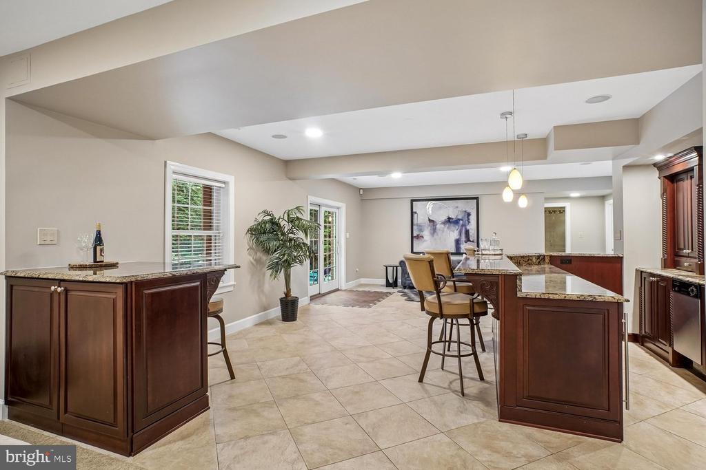 2755 OAKTON PLANTATION LANE