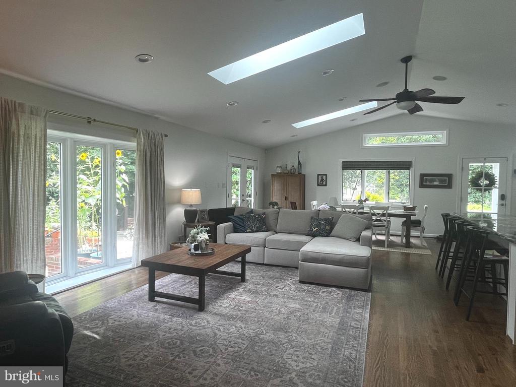 9309 ALLWOOD DRIVE