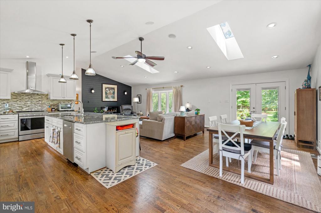 9309 ALLWOOD DRIVE
