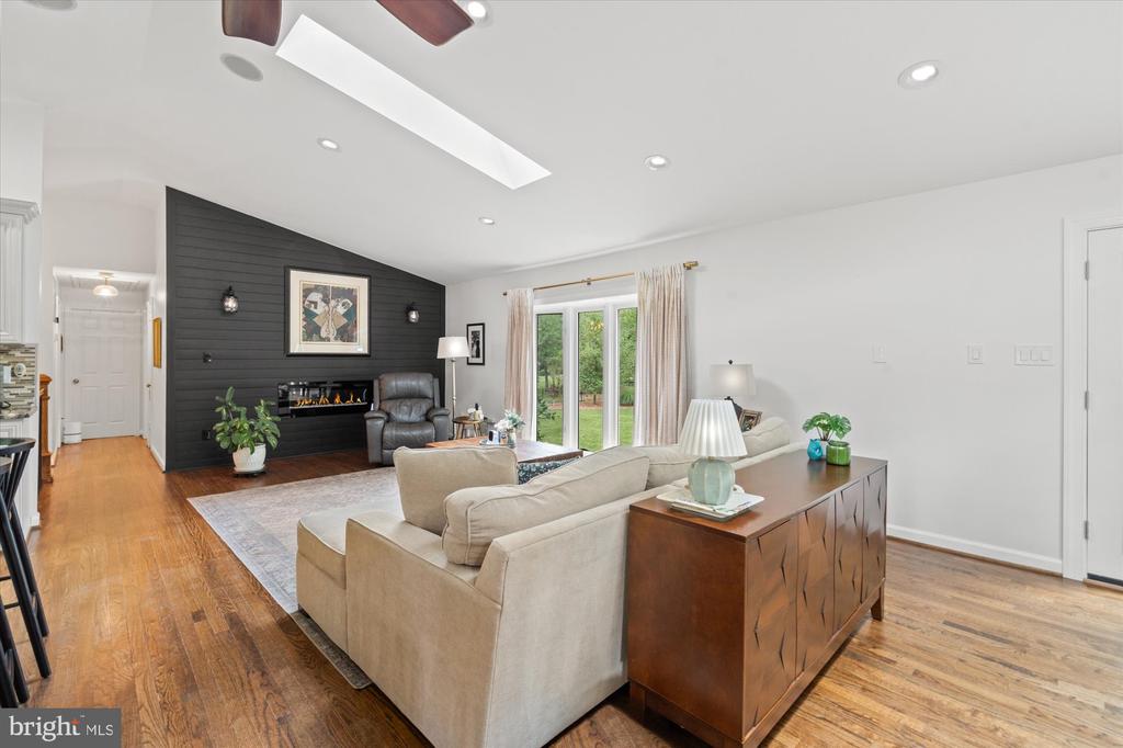9309 ALLWOOD DRIVE