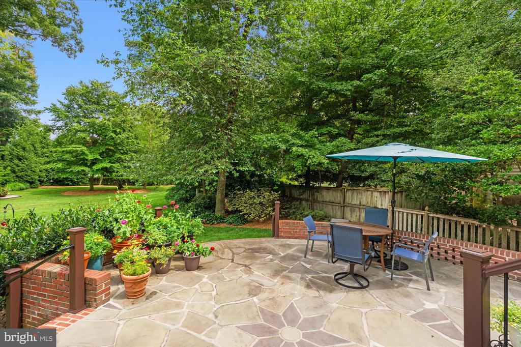 9309 ALLWOOD DRIVE