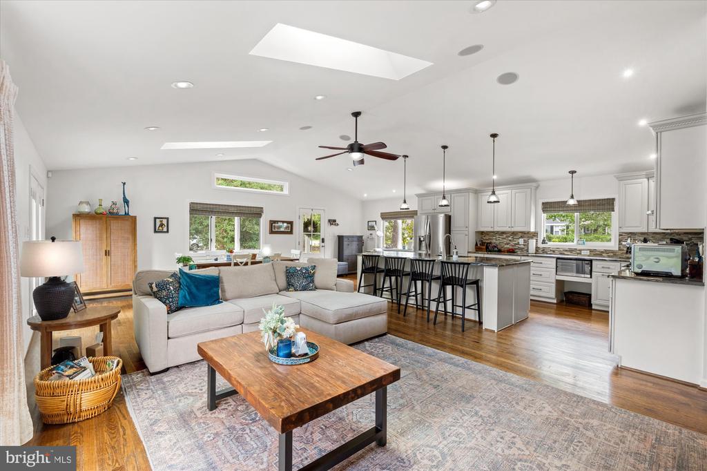 9309 ALLWOOD DRIVE
