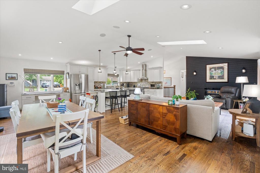 9309 ALLWOOD DRIVE