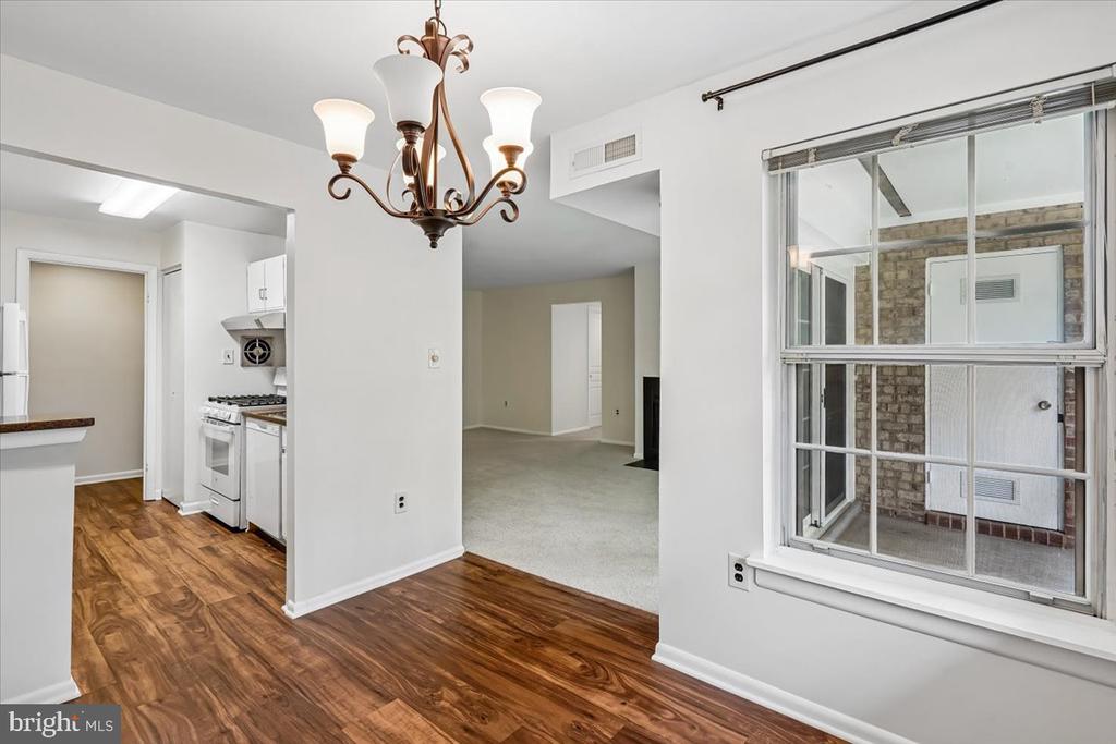 1935 WILSON LANE Unit: 304