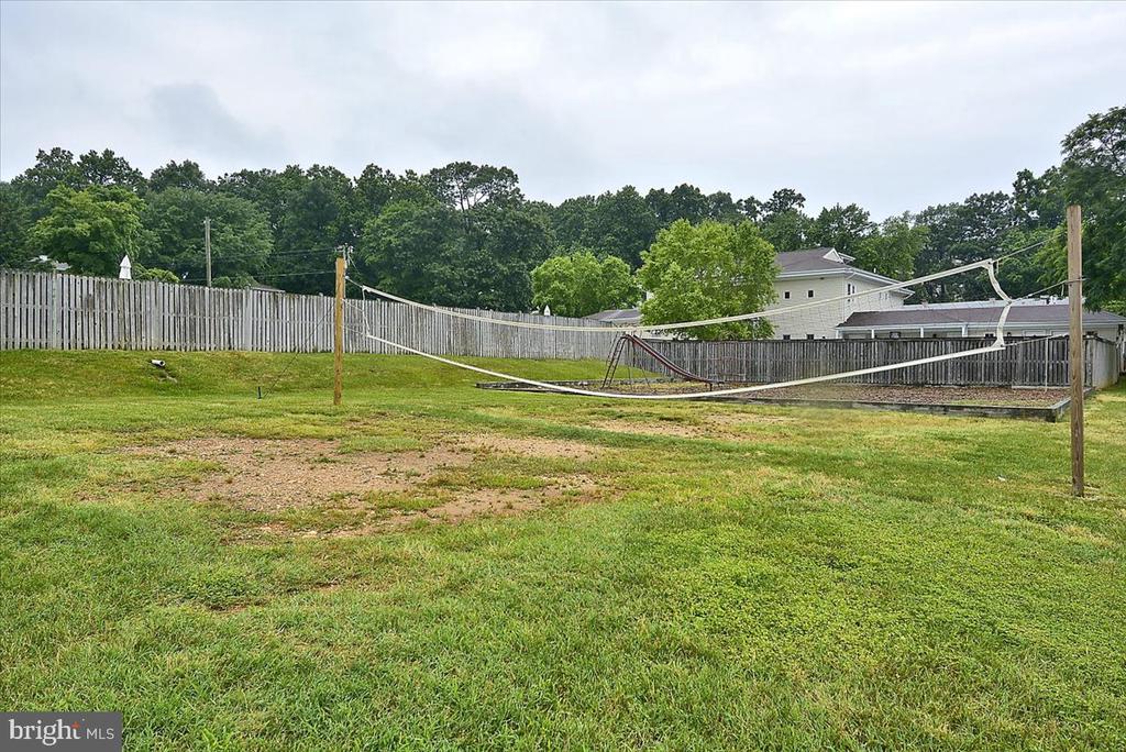 1935 WILSON LANE Unit: 304