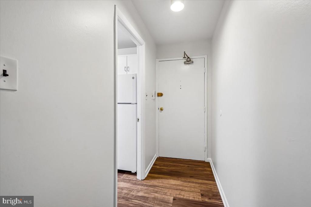 1935 WILSON LANE Unit: 304