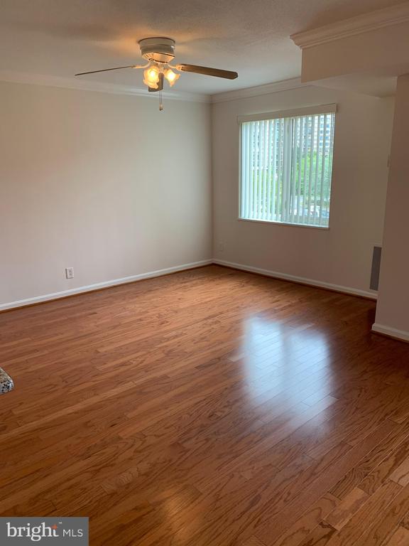 8350 GREENSBORO DRIVE Unit: 209