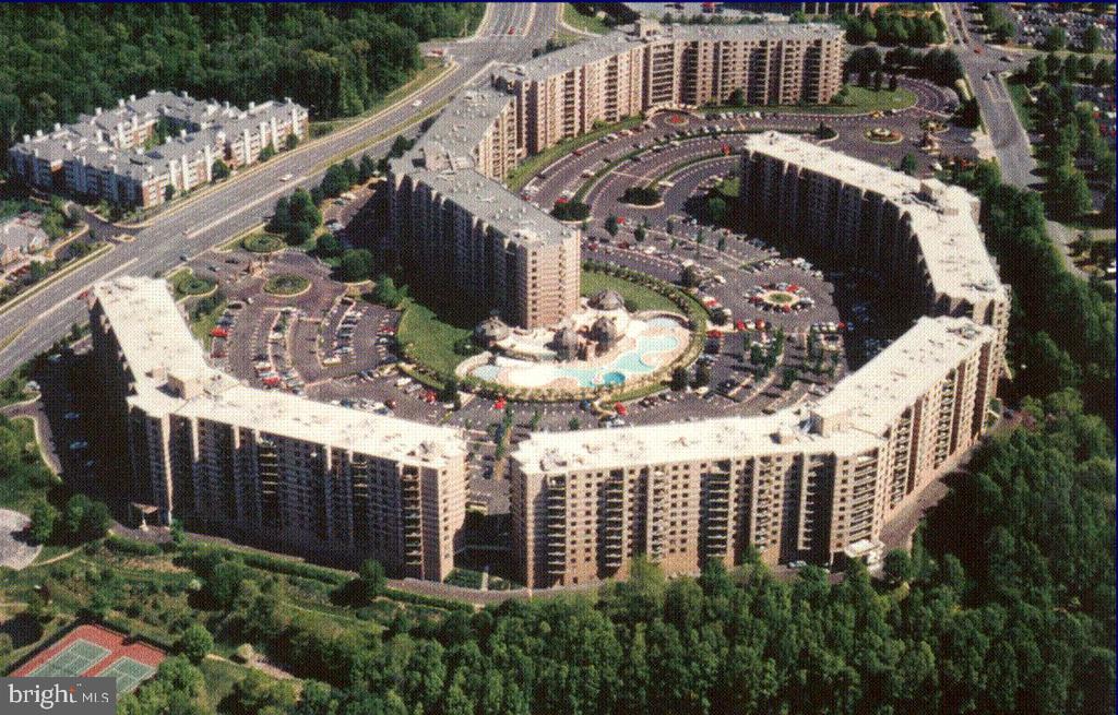 8350 GREENSBORO DRIVE Unit: 209