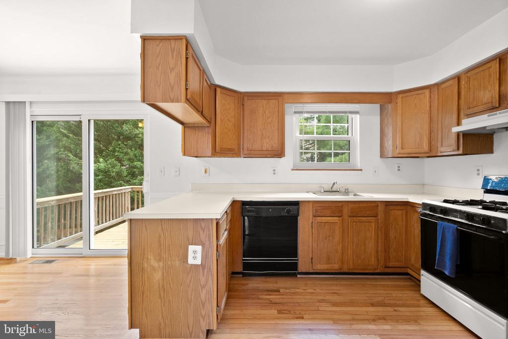 7369 RHONDDA DRIVE