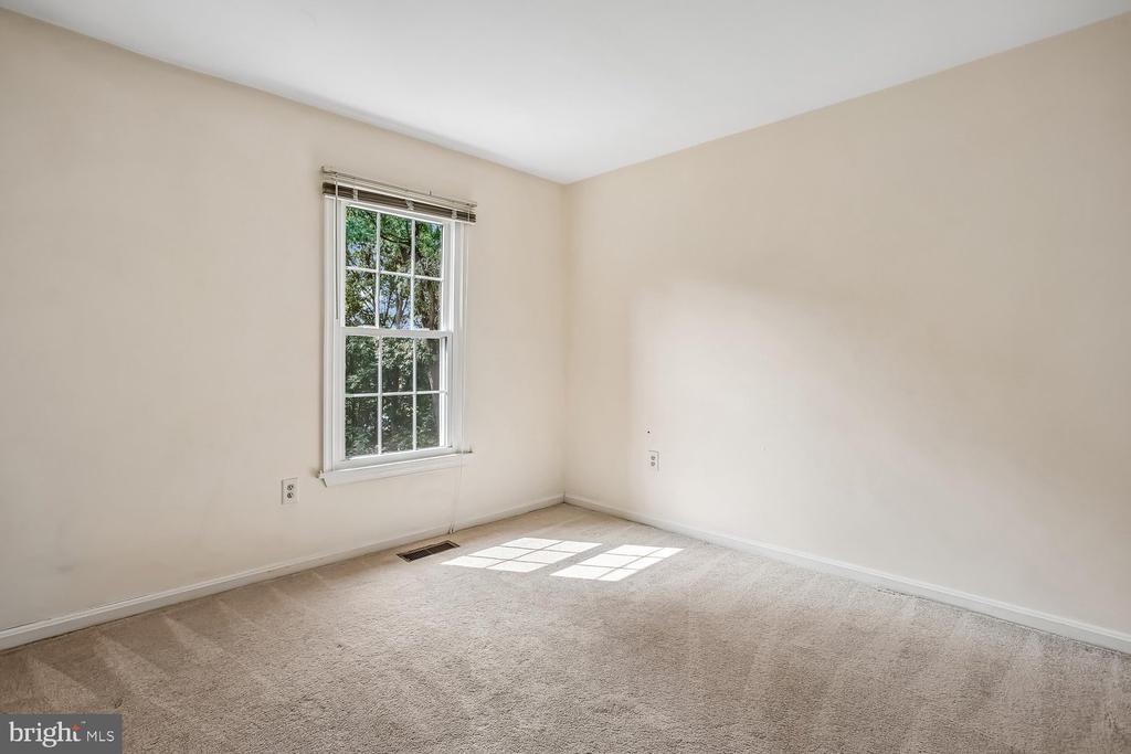 5944 NORHAM DRIVE