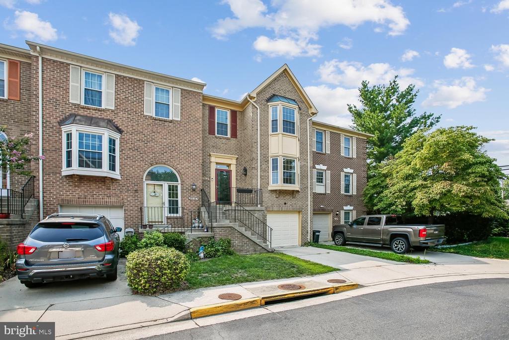 5944 NORHAM DRIVE