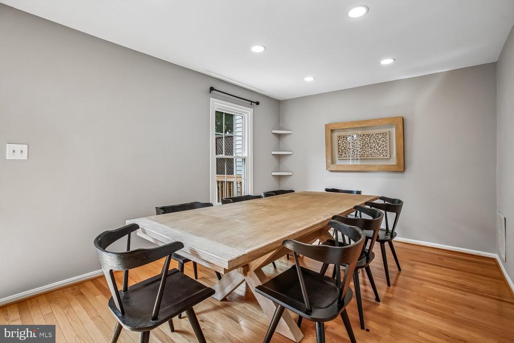 5944 NORHAM DRIVE