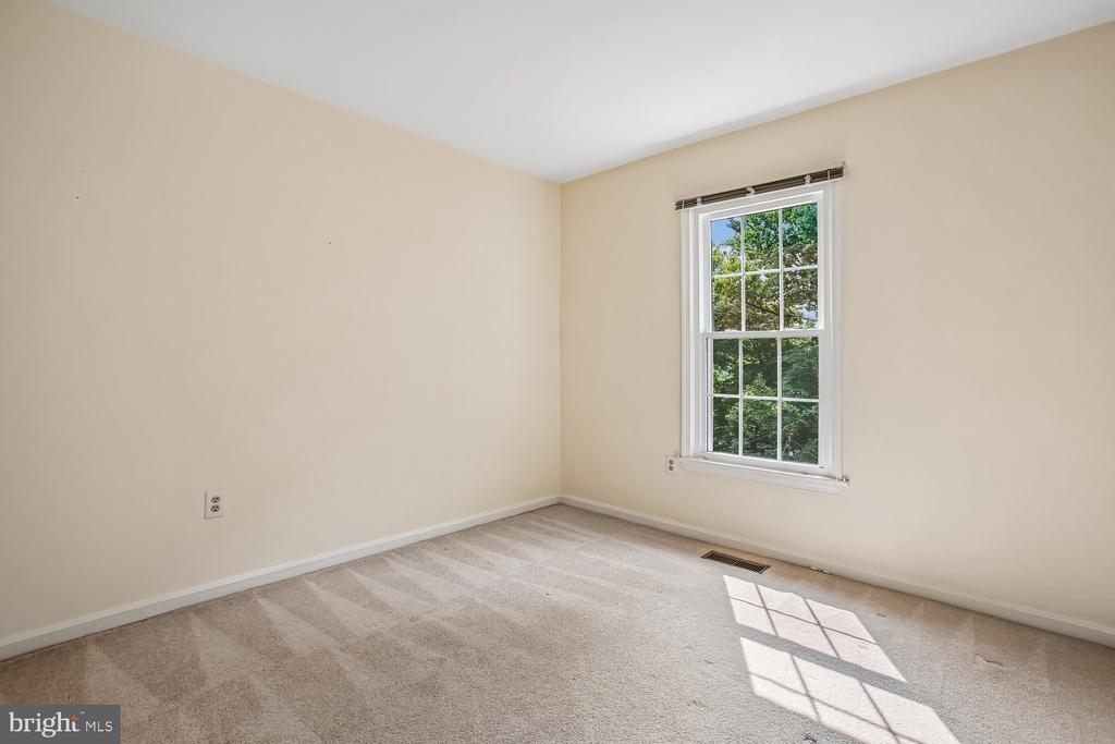 5944 NORHAM DRIVE
