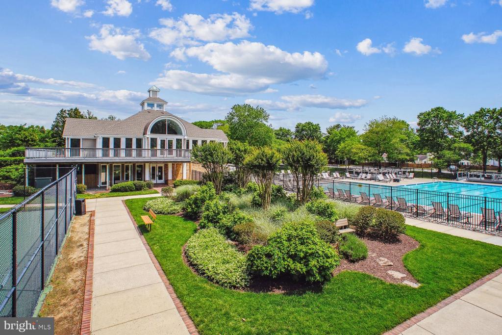 5944 NORHAM DRIVE