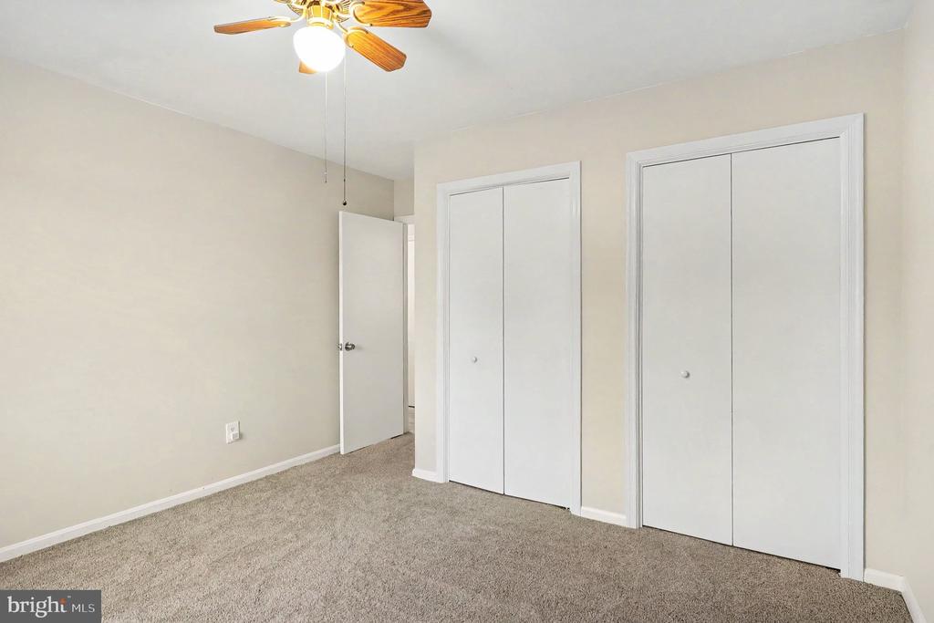 726 GENTLE BREEZE COURT