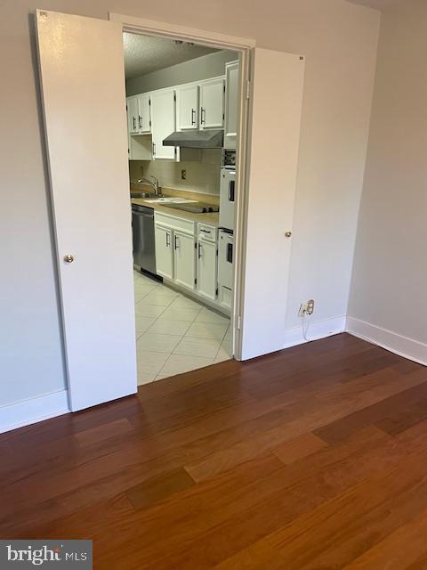 8340 GREENSBORO Unit: 221