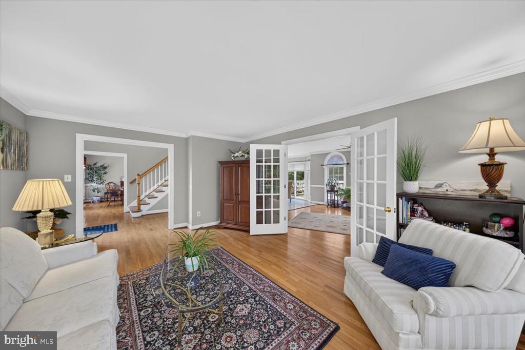 6300 LEE FOREST PATH