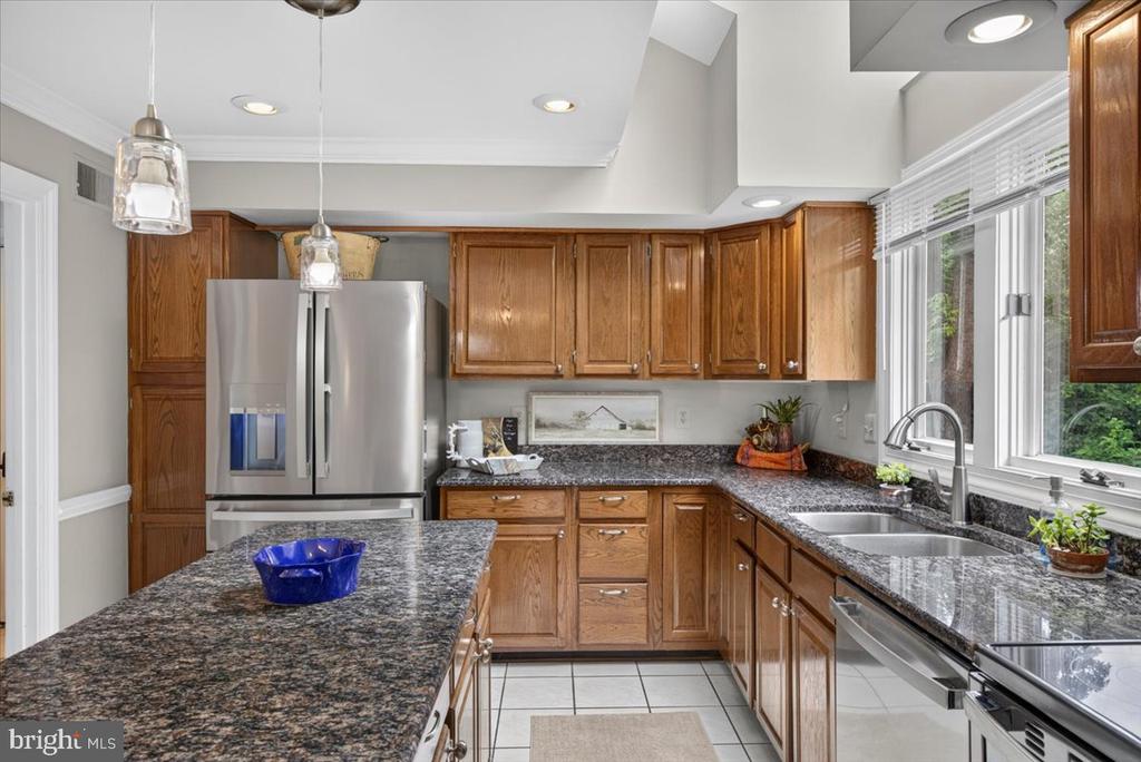 6300 LEE FOREST PATH