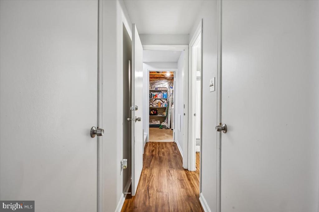 11194 SILENTWOOD LANE