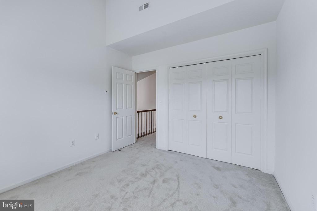1443 HAMPTON HILL CIRCLE