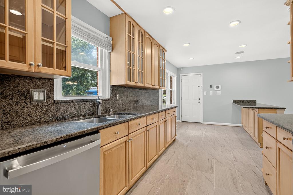 1514 GINGERWOOD COURT