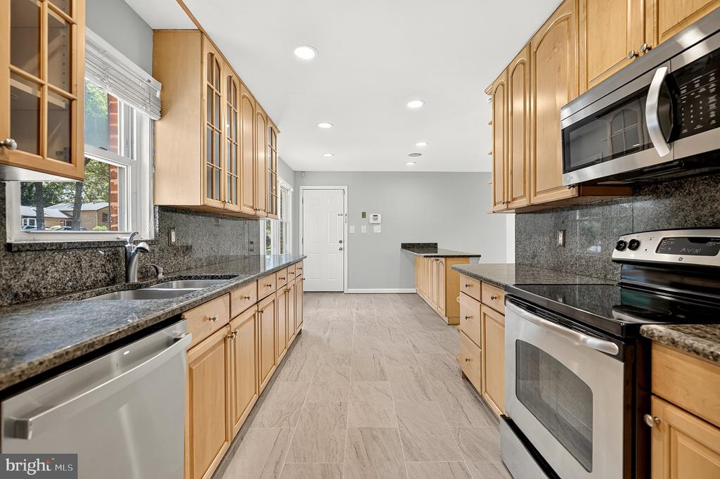 1514 GINGERWOOD COURT