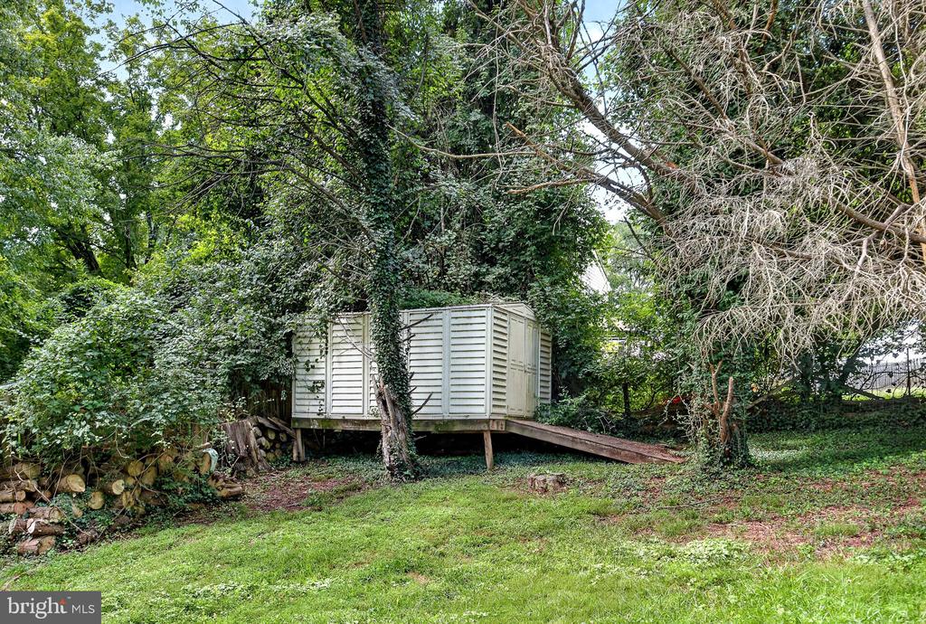 1514 GINGERWOOD COURT