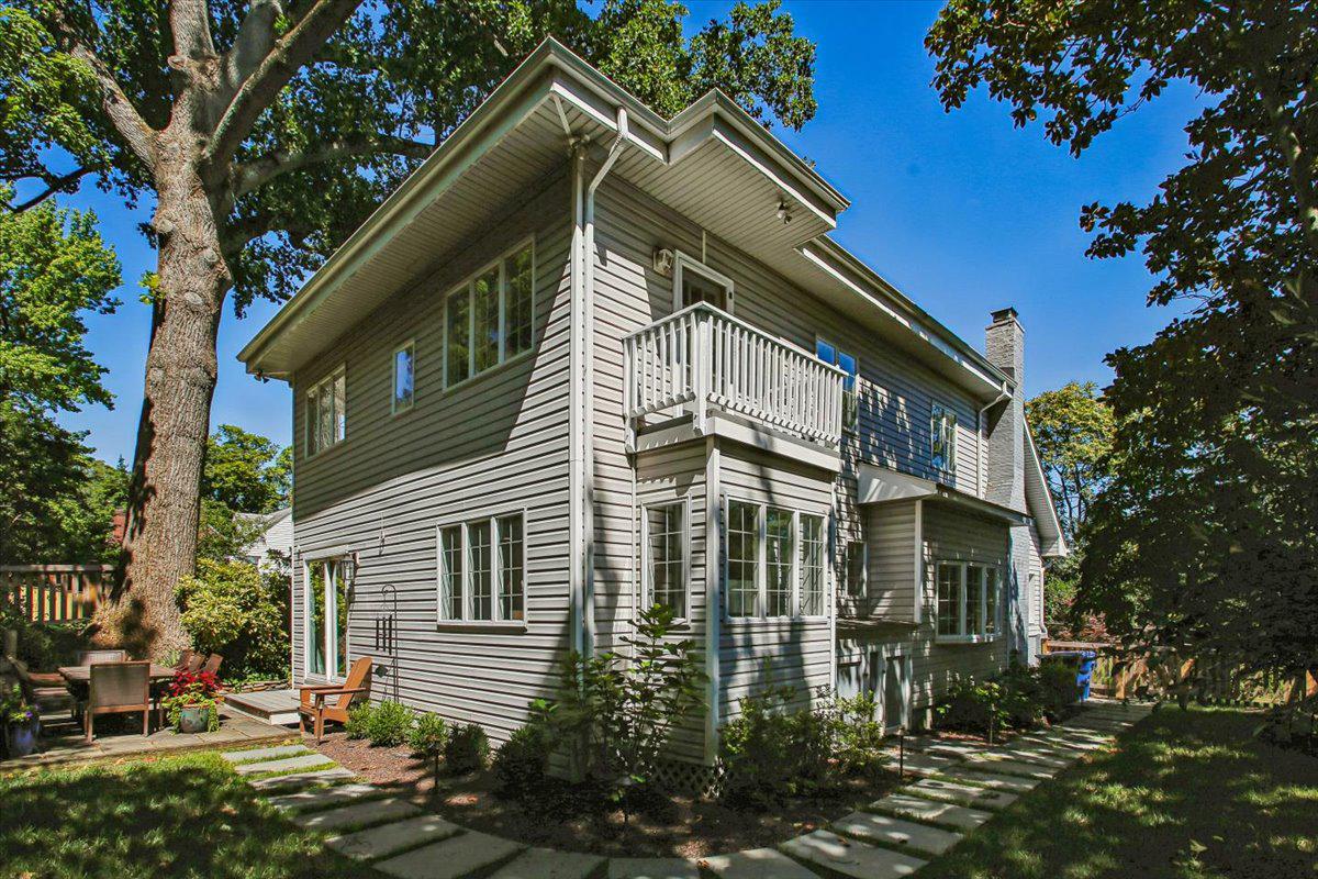 1909 BELFIELD ROAD