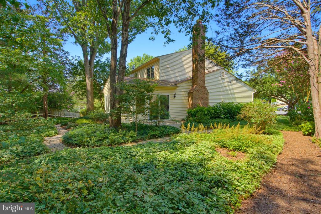14287 JAMESON COURT