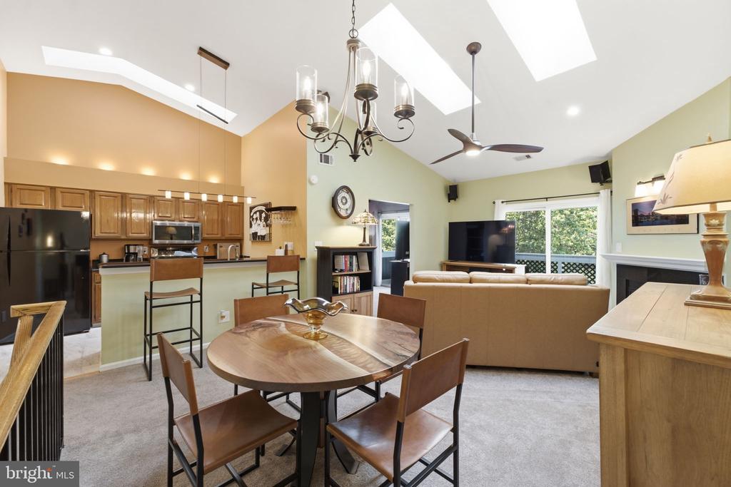 12935 GRAYS POINTE ROAD Unit: 12935C