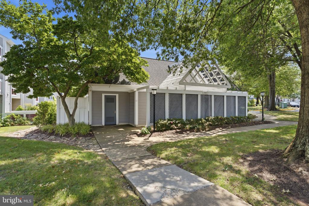 12935 GRAYS POINTE ROAD Unit: 12935C