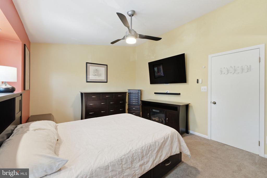 12935 GRAYS POINTE ROAD Unit: 12935C