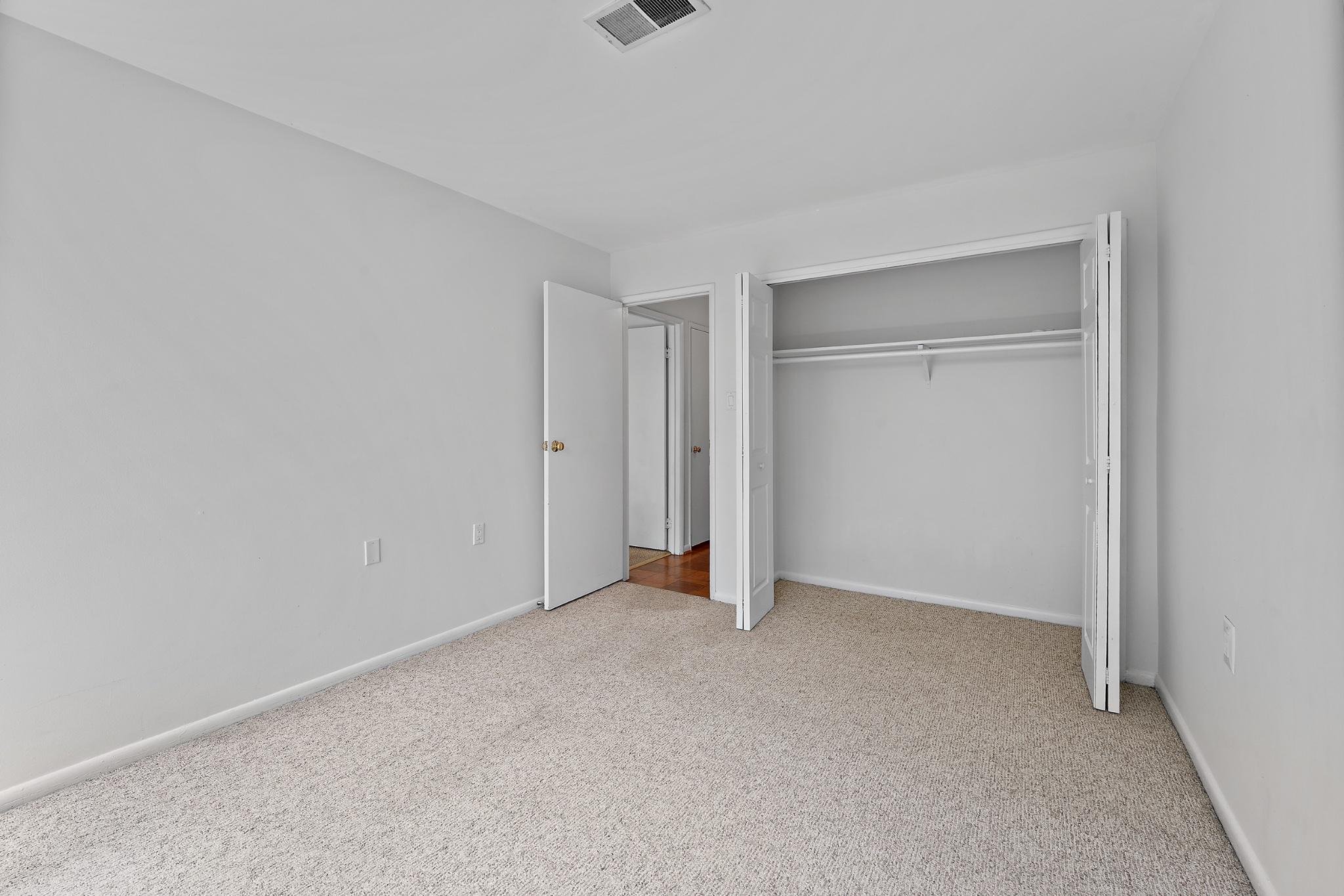 4420 BRIARWOOD COURT N Unit: 25
