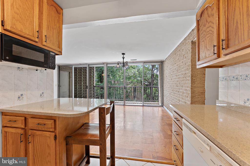 4420 BRIARWOOD COURT N Unit: 25