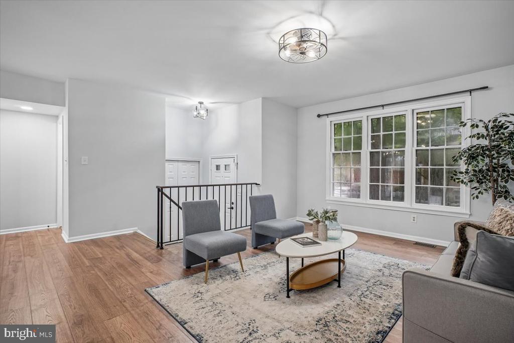10108 EBENSHIRE COURT