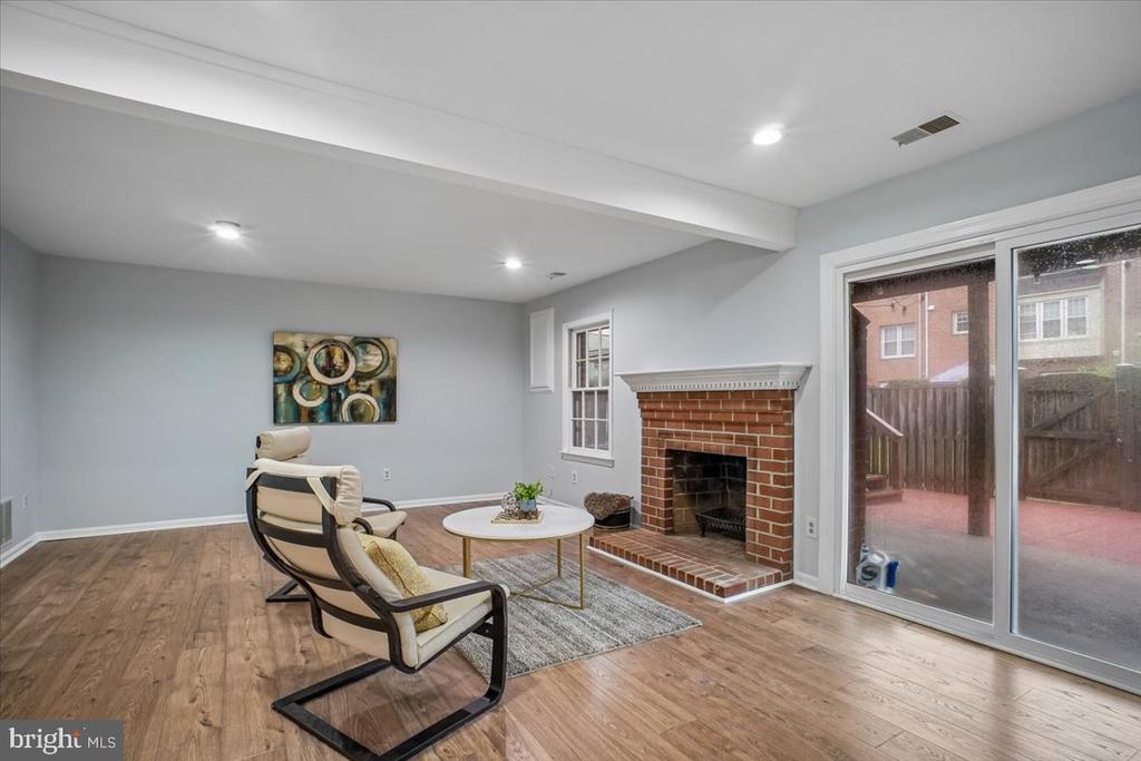 10108 EBENSHIRE COURT