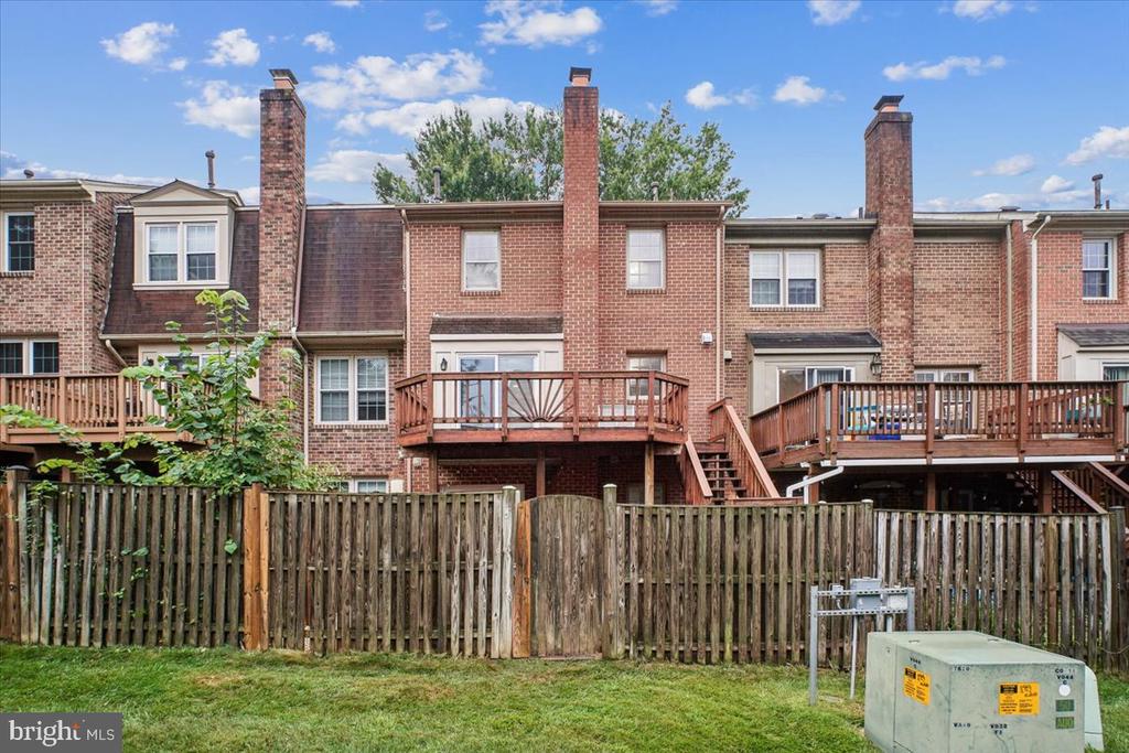 10108 EBENSHIRE COURT