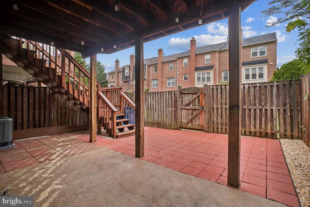 10108 EBENSHIRE COURT