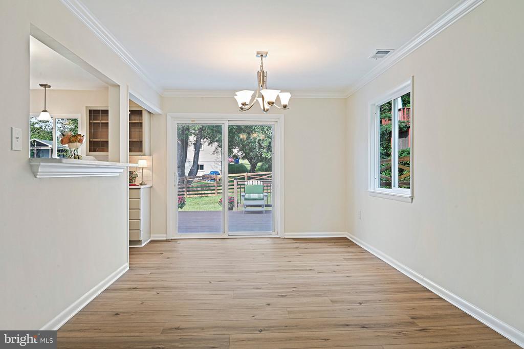 2830 CAMERON ROAD