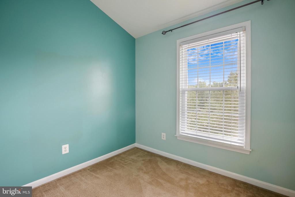 5502 SACRAMENTO MEWS PLACE