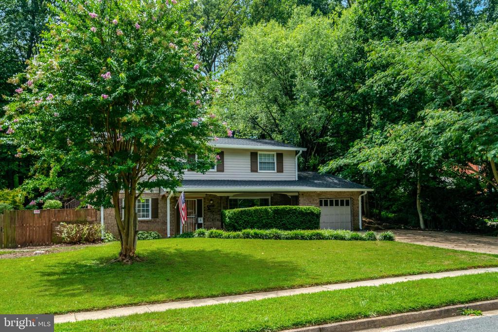 8527 PARLIAMENT DRIVE