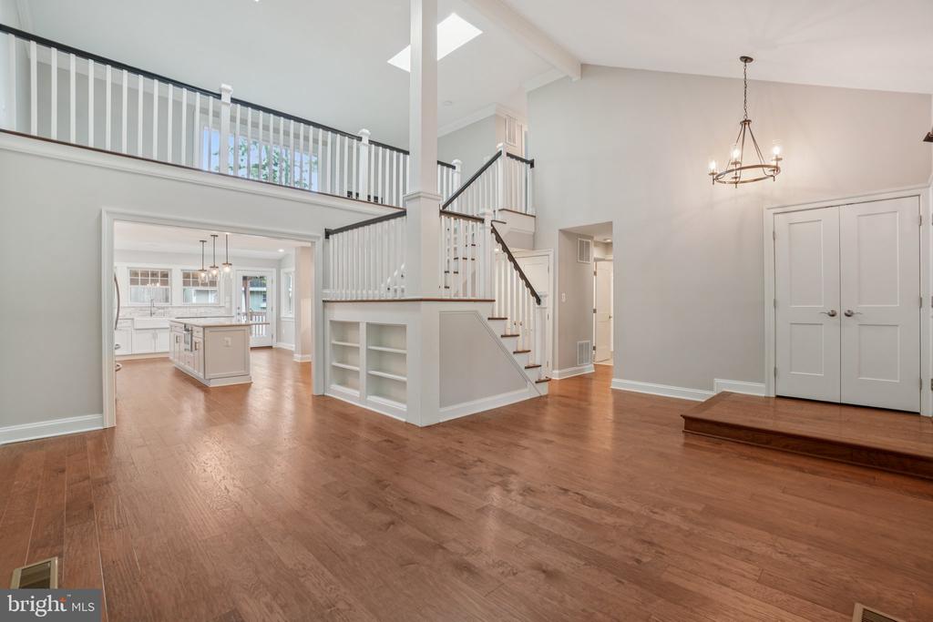 4339 STREAM BED WAY