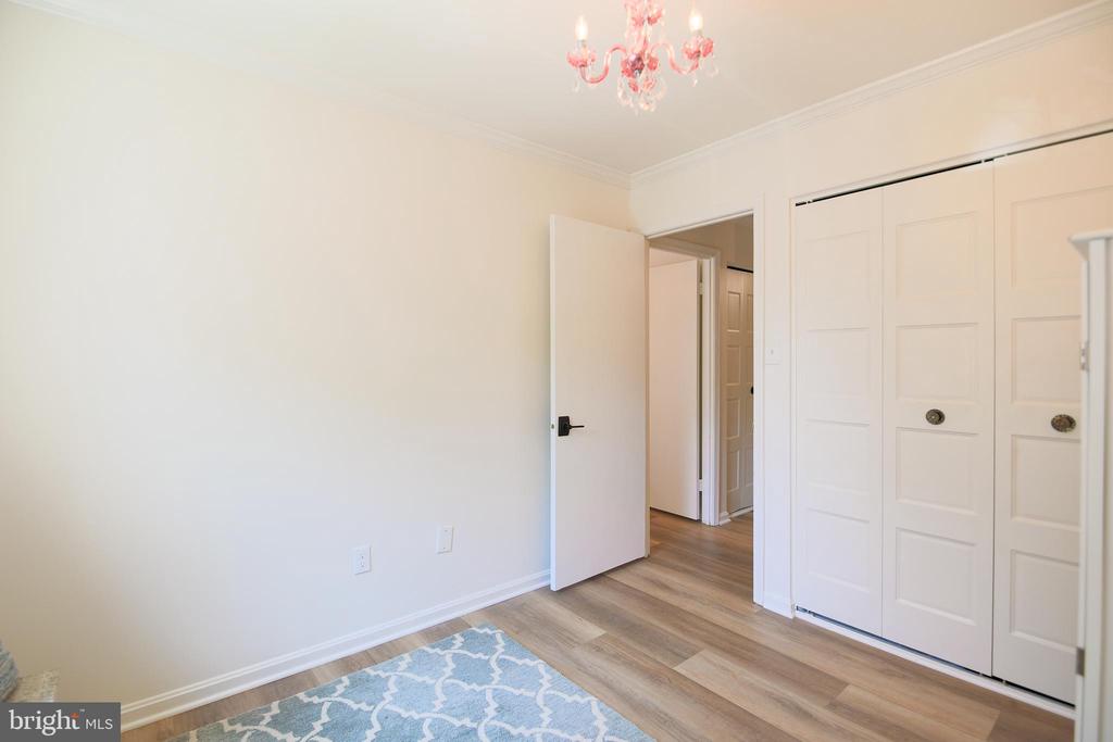 6566 YADKIN COURT