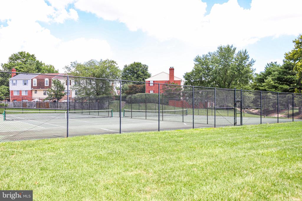 6566 YADKIN COURT