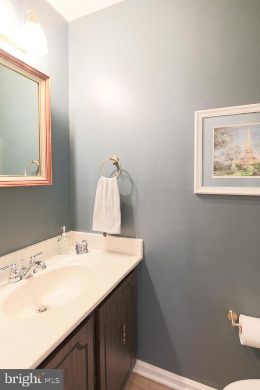 6566 YADKIN COURT