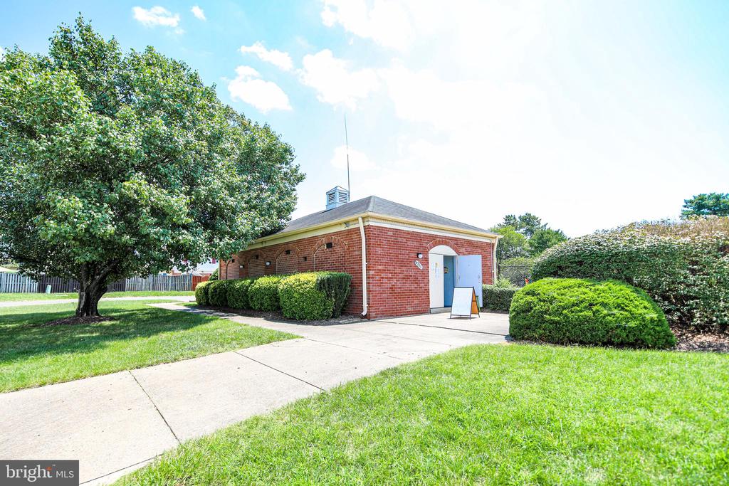 6566 YADKIN COURT