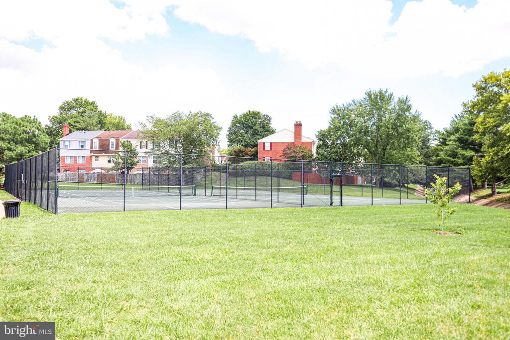 6566 YADKIN COURT