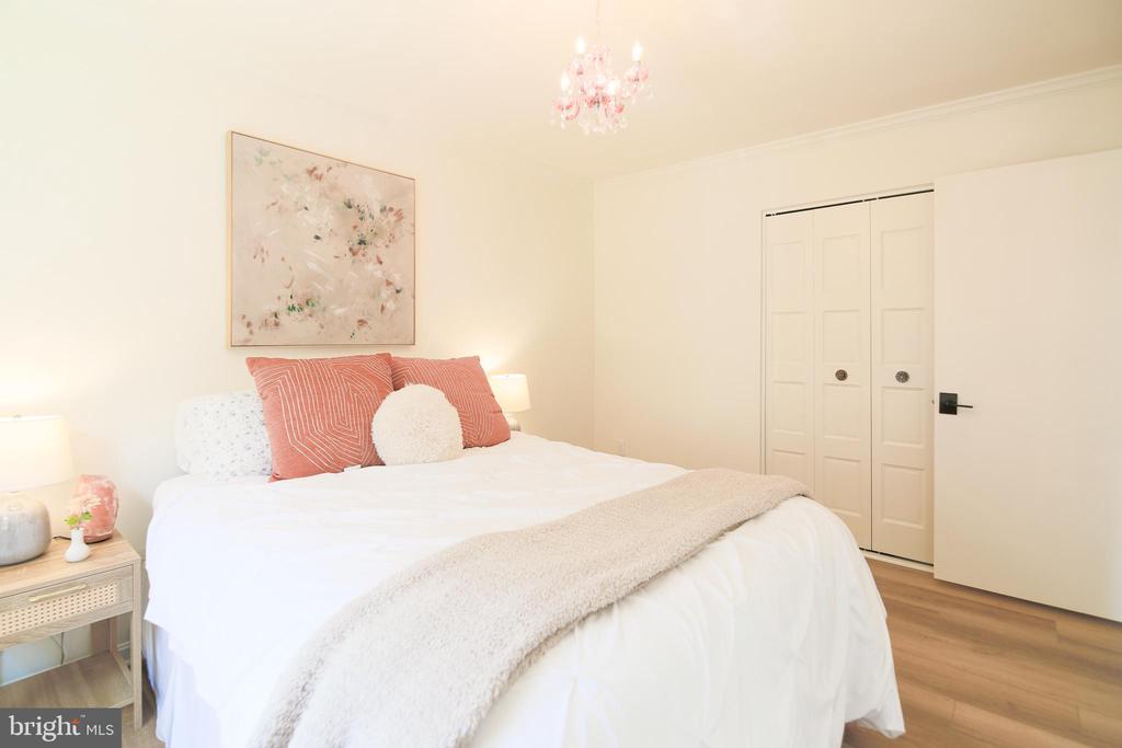6566 YADKIN COURT